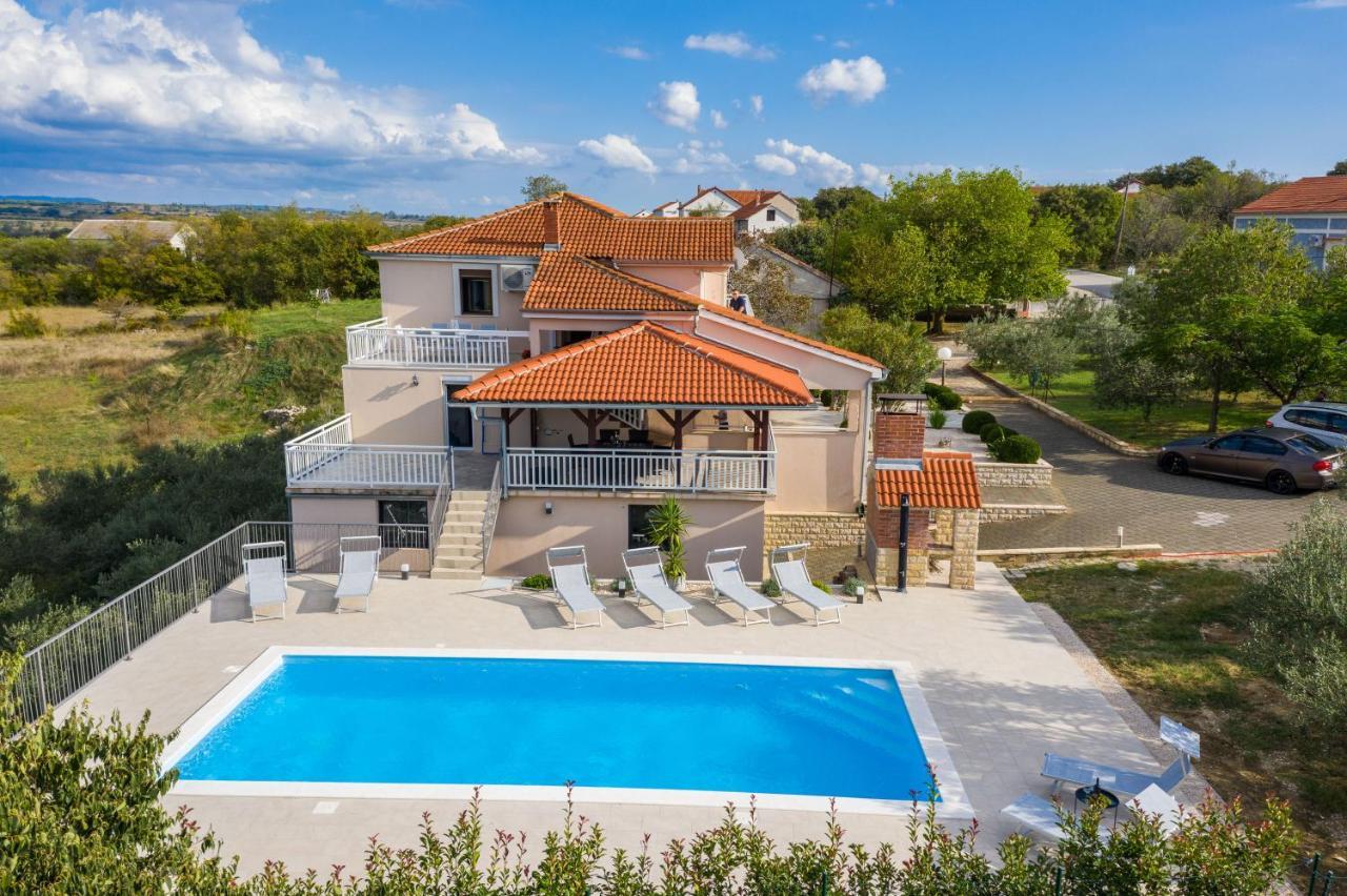 Vila Luna Apartments Ζαντάρ Εξωτερικό φωτογραφία