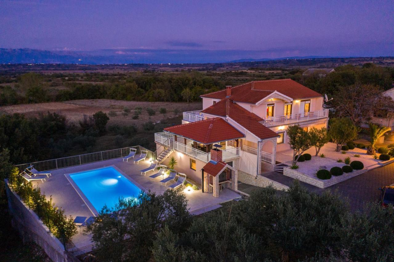 Vila Luna Apartments Ζαντάρ Εξωτερικό φωτογραφία