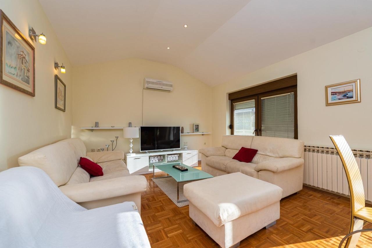 Vila Luna Apartments Ζαντάρ Εξωτερικό φωτογραφία