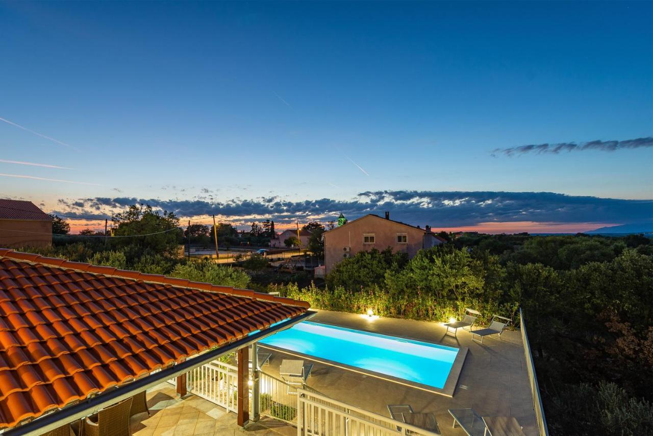 Vila Luna Apartments Ζαντάρ Εξωτερικό φωτογραφία