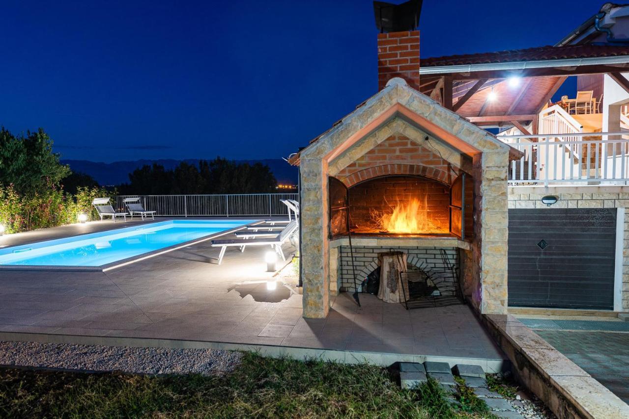 Vila Luna Apartments Ζαντάρ Εξωτερικό φωτογραφία